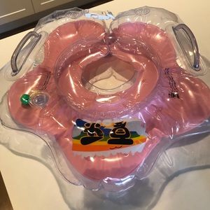 Baby neck float
